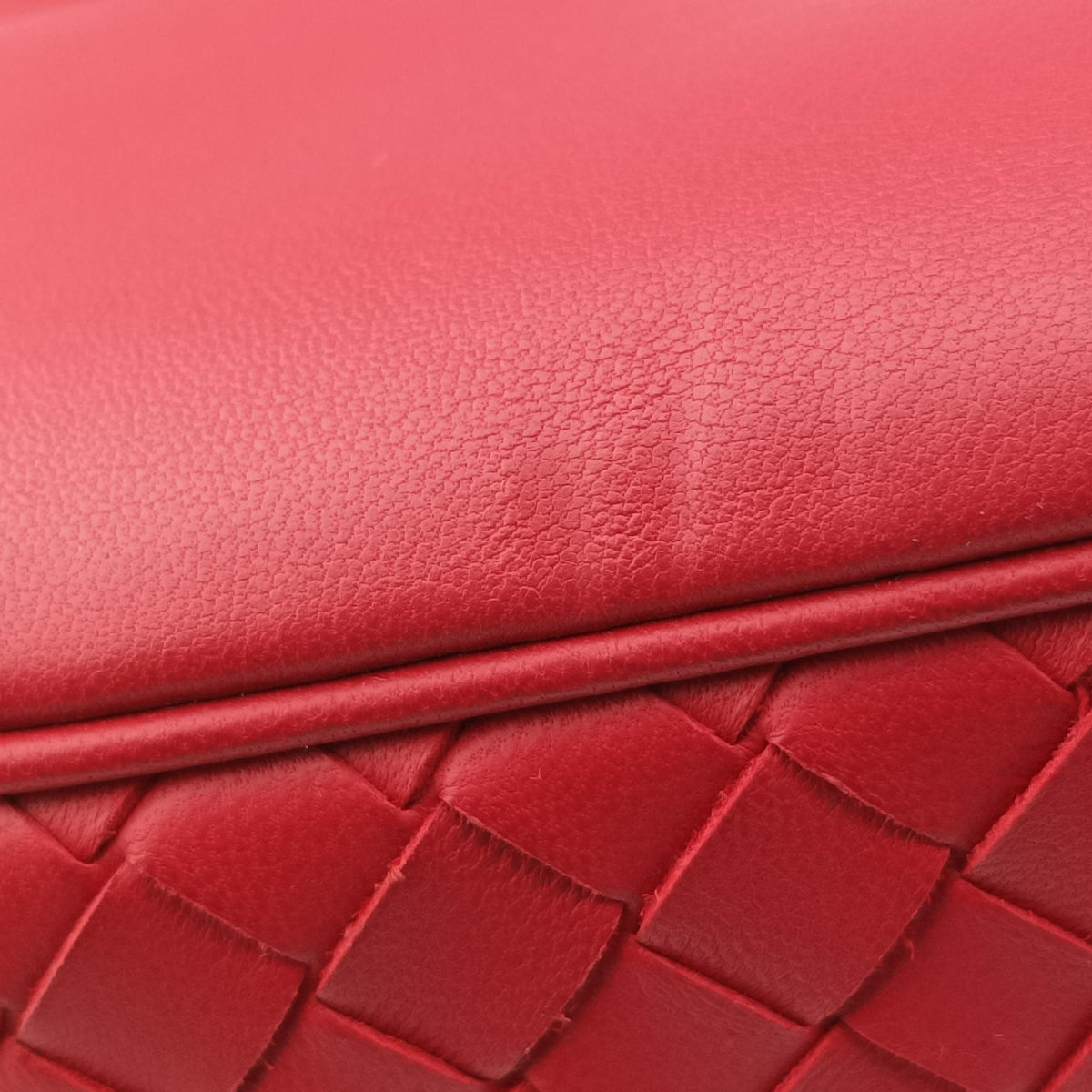 Vintage Bottega Veneta Luna Intrecciato Red lambskin  shoulderbag | stylenewstar