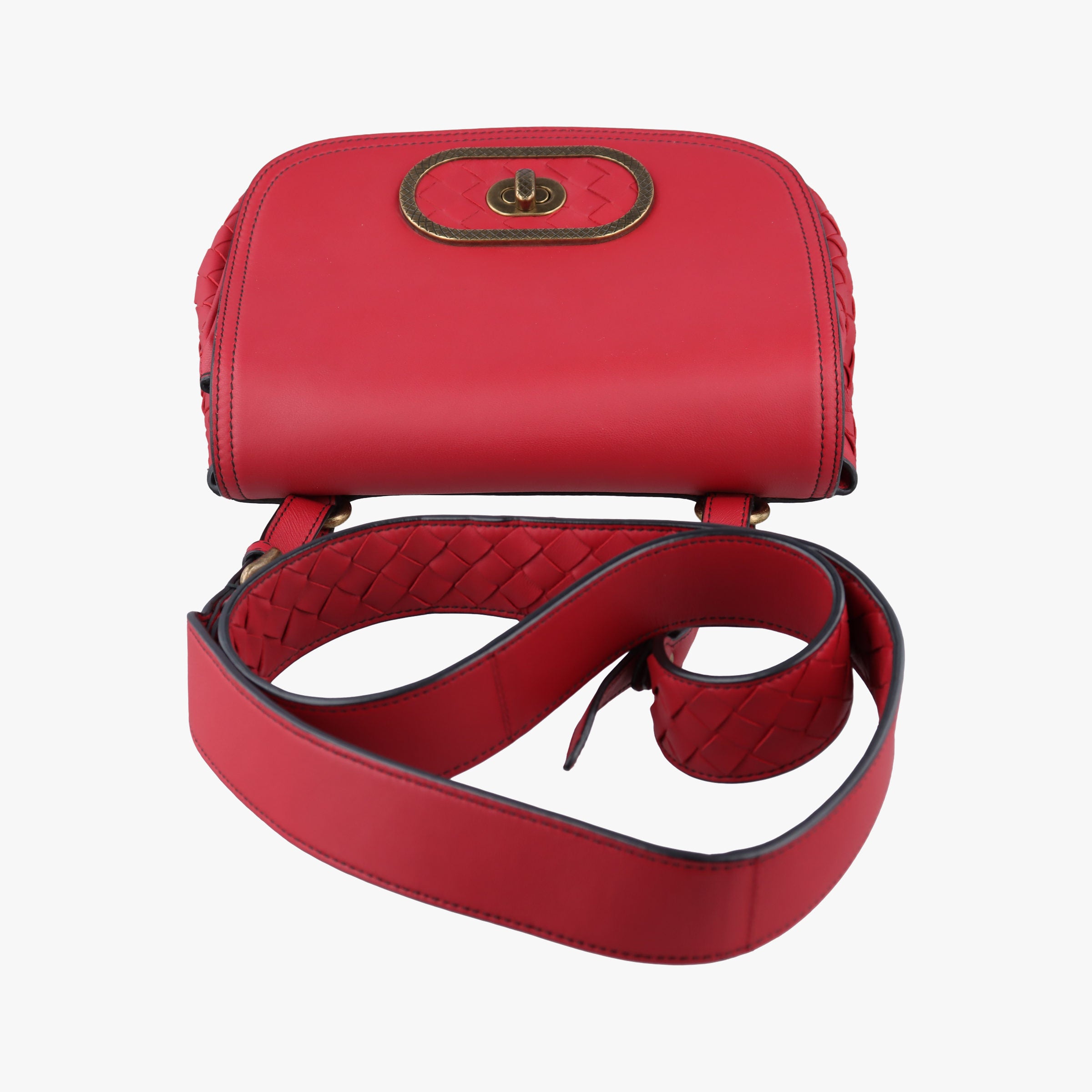 Vintage Bottega Veneta Luna Intrecciato Red lambskin  shoulderbag | stylenewstar