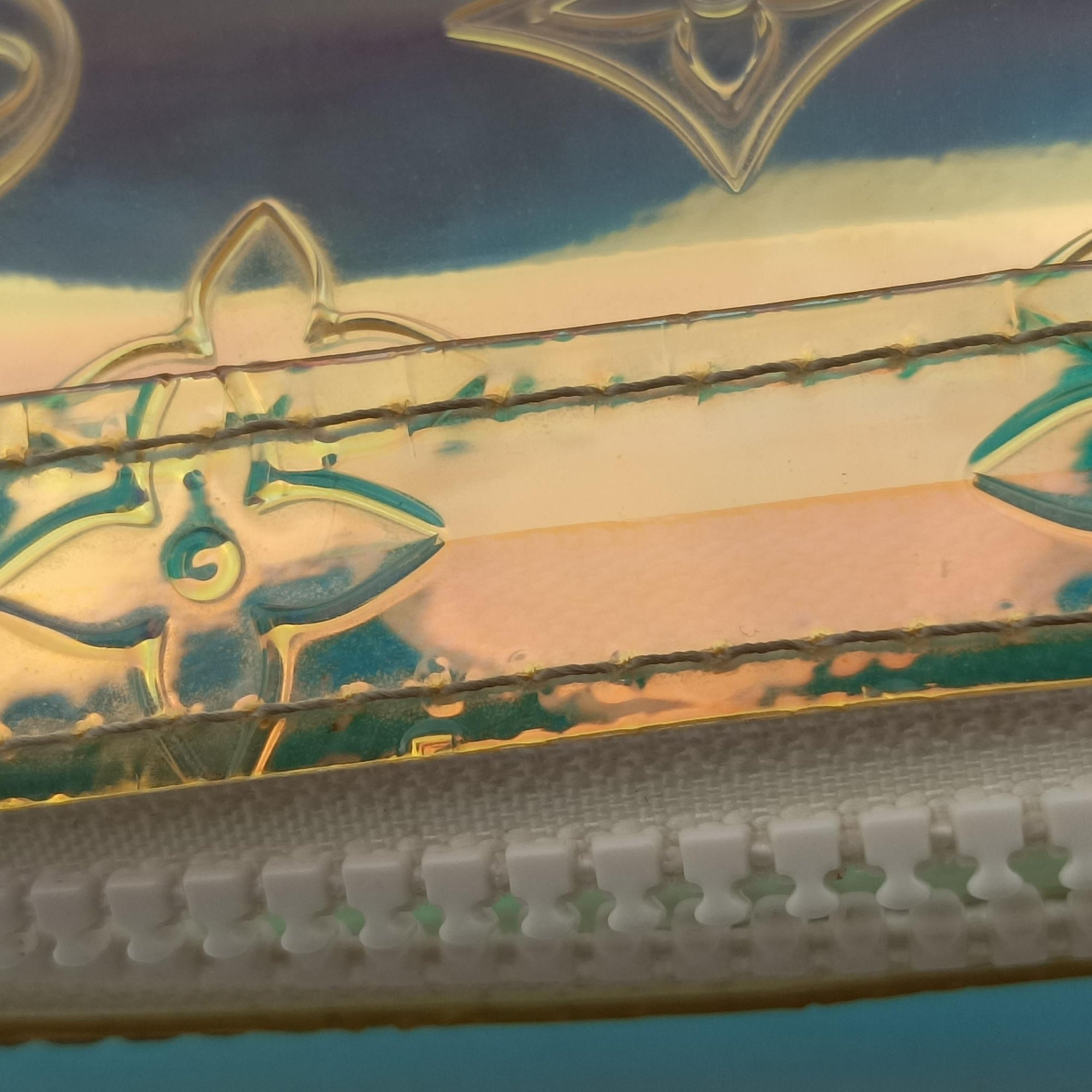 Pre-owned Louis Vuitton Pochette Volga prism pvc vinyl M55261 clutchbag | stylenewstar