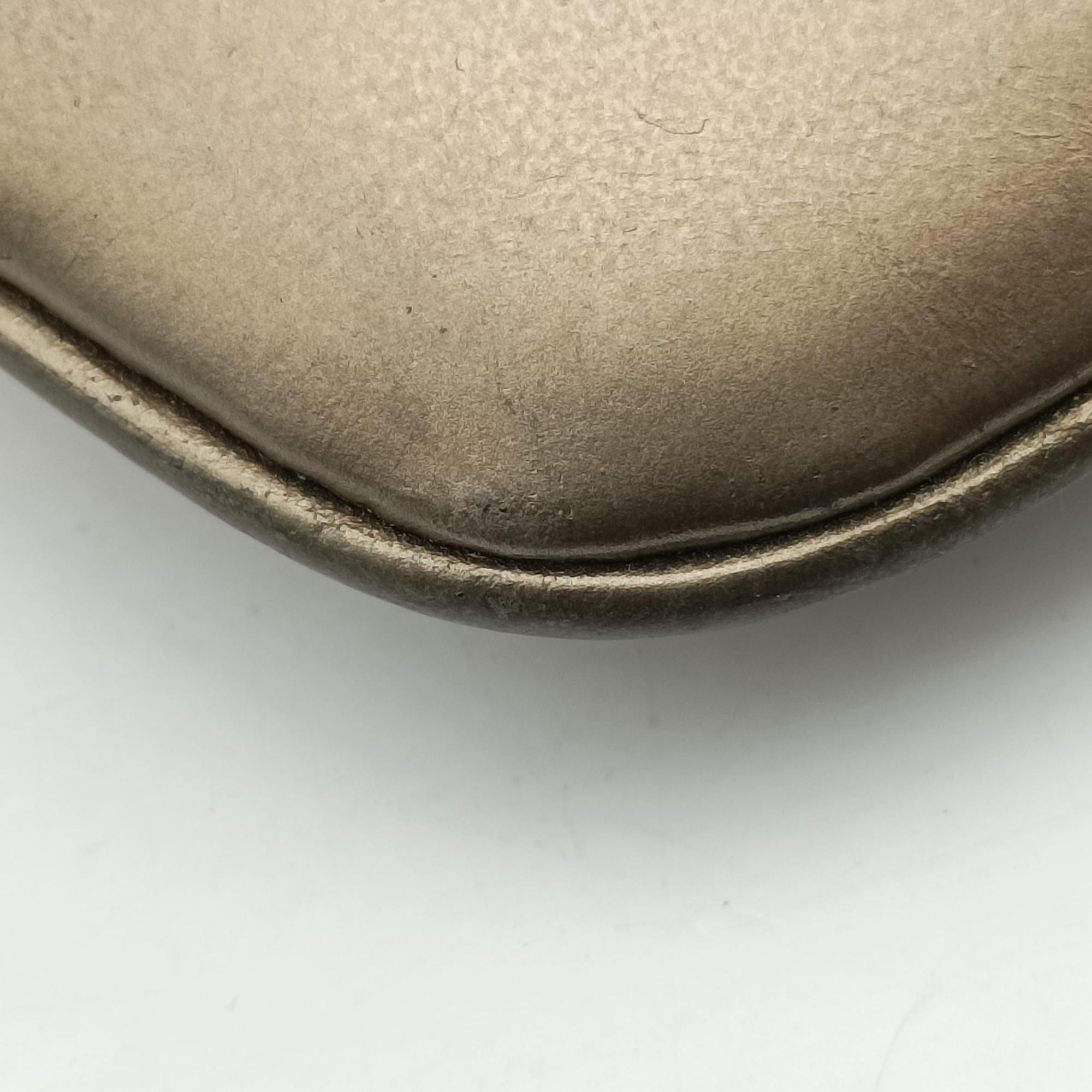 Secondhand Gucci tiger head Golden Leather 001.41 shoulderbag | stylenewstar