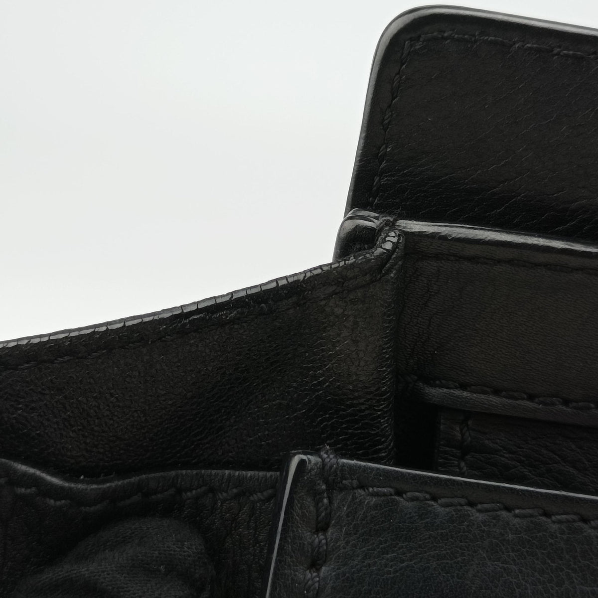 Pre-owned Celine Luggage Micro shopper Black Leather  handbag | stylenewstar