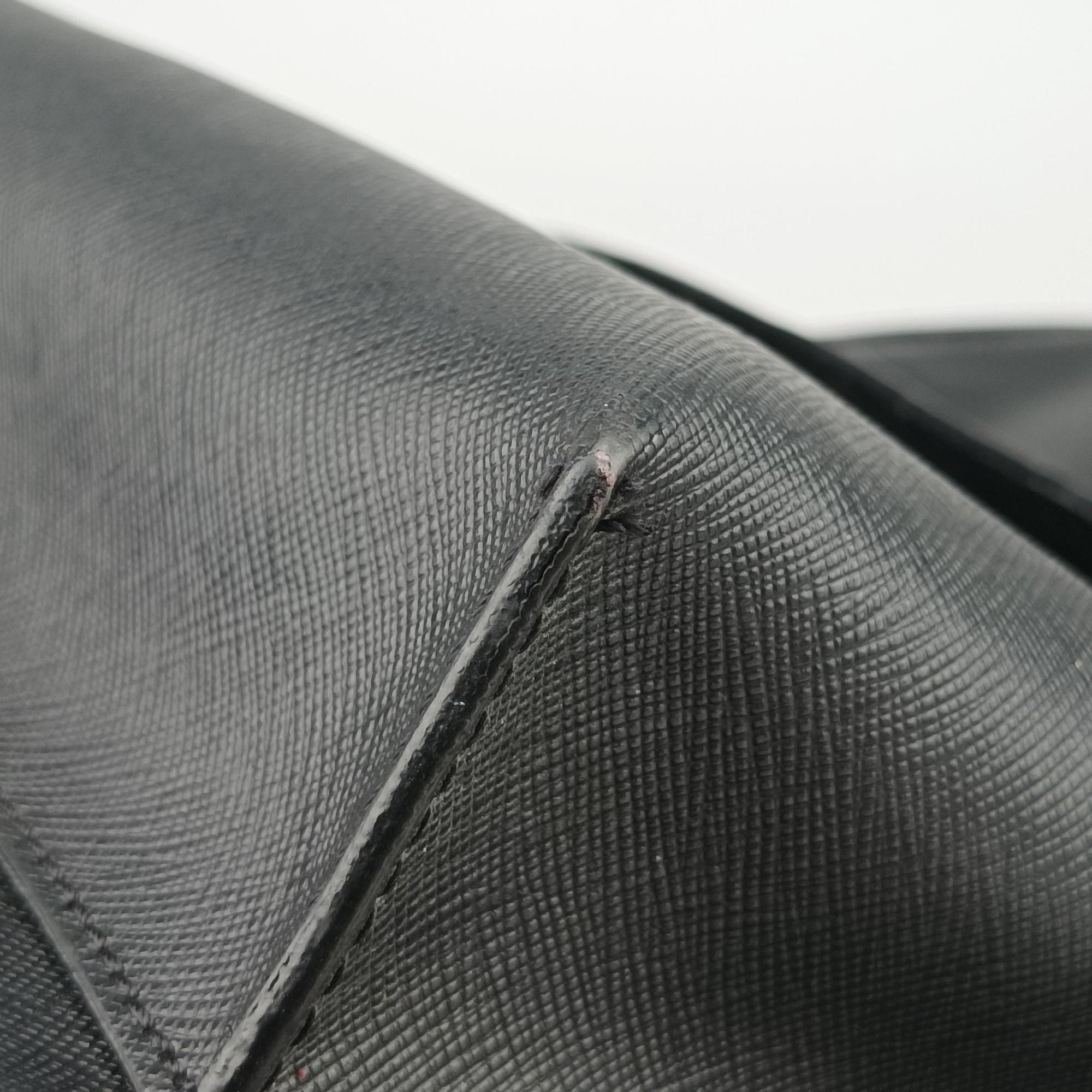 Pre-owned VERSACE La Medusa Black Leather  backpack/rucksack | stylenewstar