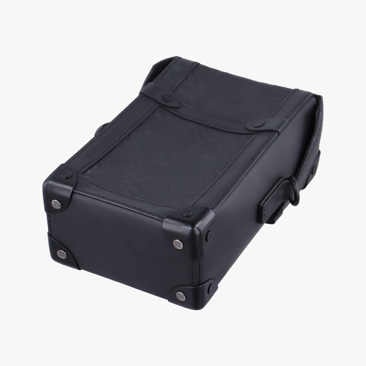 Pre-owned Louis Vuitton Vertical Trunk Noir Monogram Taurillon M82070 shoulderbag | stylenewstar