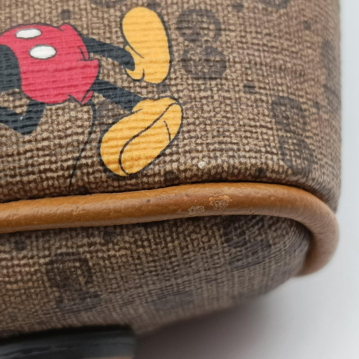 Pre-owned Gucci Mickey Mouse Disney collaboration Brown×Multicolour PVC coated canvas×Leather 602536 shoulderbag | stylenewstar