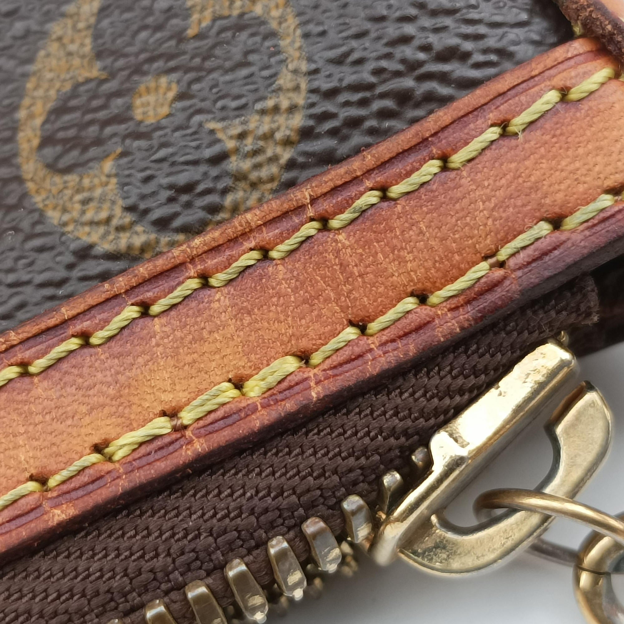 Secondhand Louis Vuitton PALERMO PM brown Monogram Canvas M40145 shoulderbag | stylenewstar