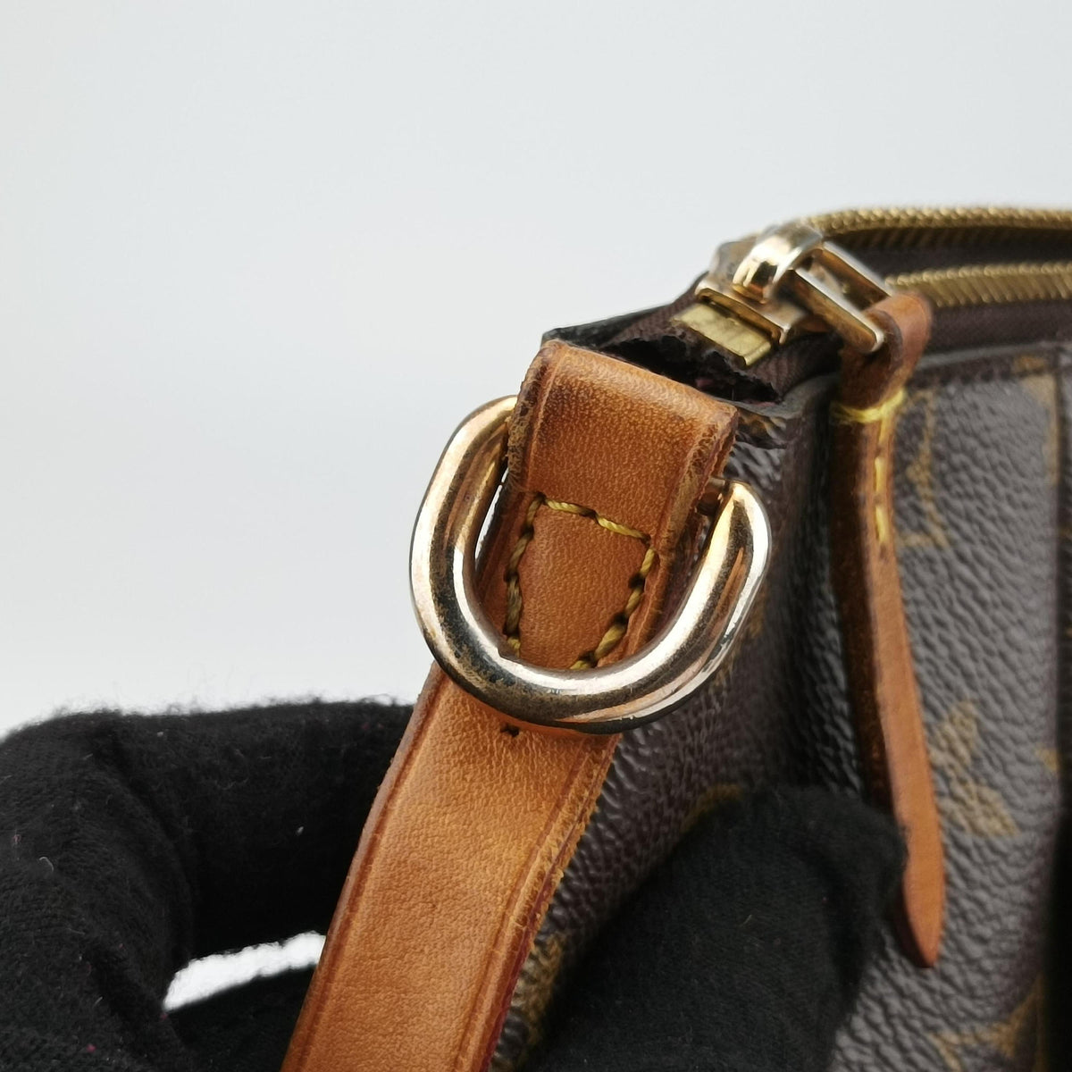 Pre-owned Louis Vuitton TURENNE PM Brown Monogram Canvas M48813 shoulderbag | stylenewstar