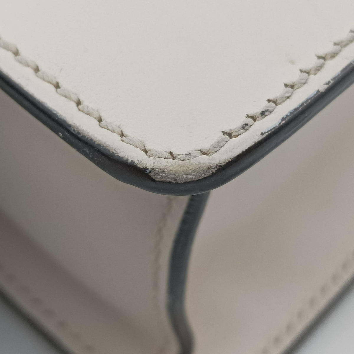 Pre-owned Gucci Sylvie Ivory×navy×red Leather 421882 shoulderbag | stylenewstar