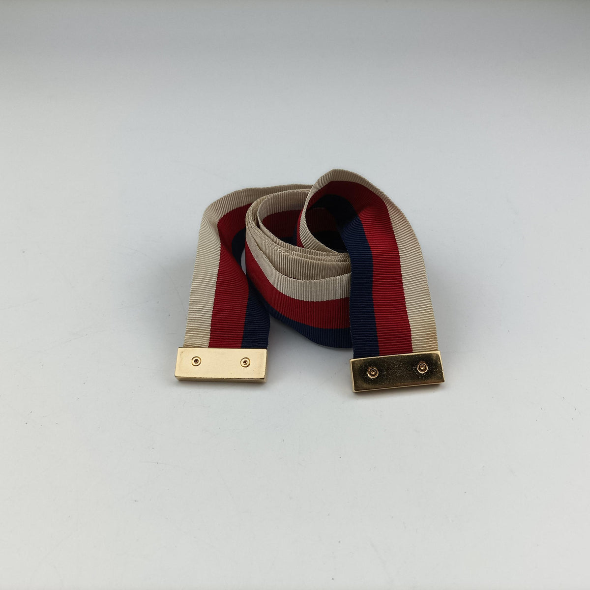 Pre-owned Gucci Sylvie Ivory×navy×red Leather 421882 shoulderbag | stylenewstar
