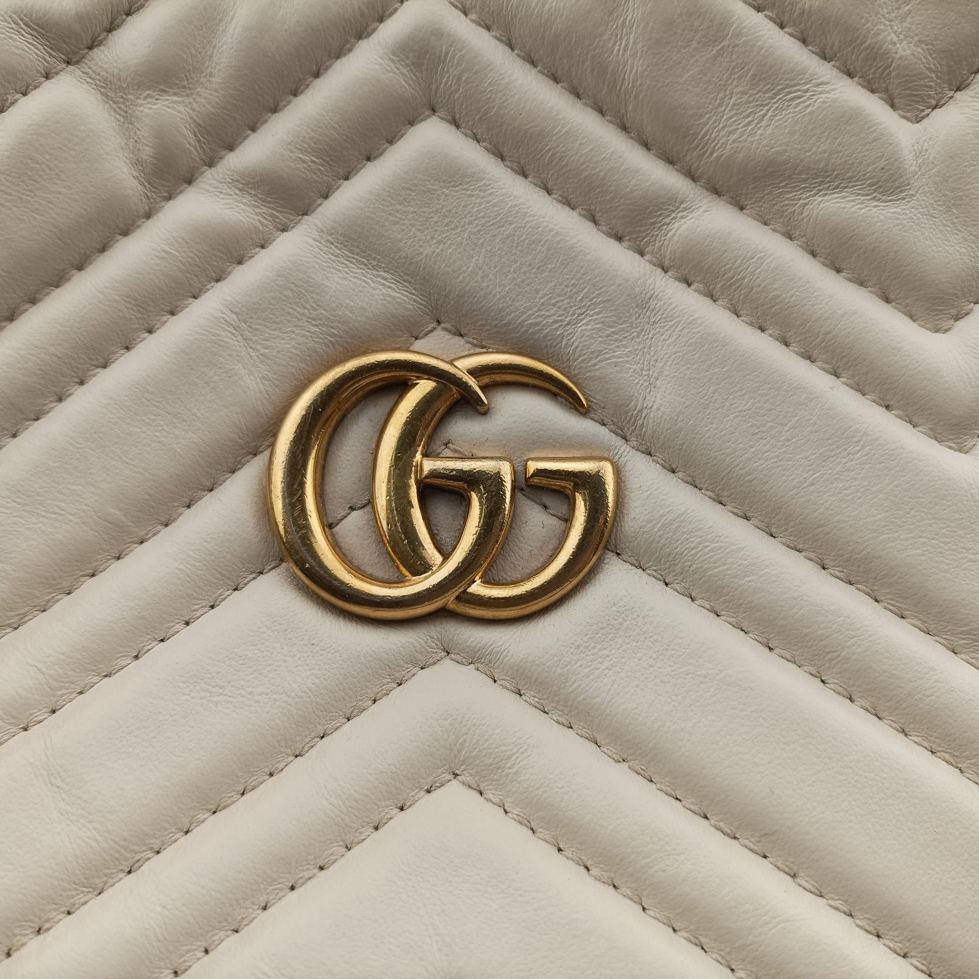 Pre-owned Gucci GG Marmont White Leather 575163 shoulderbag | stylenewstar