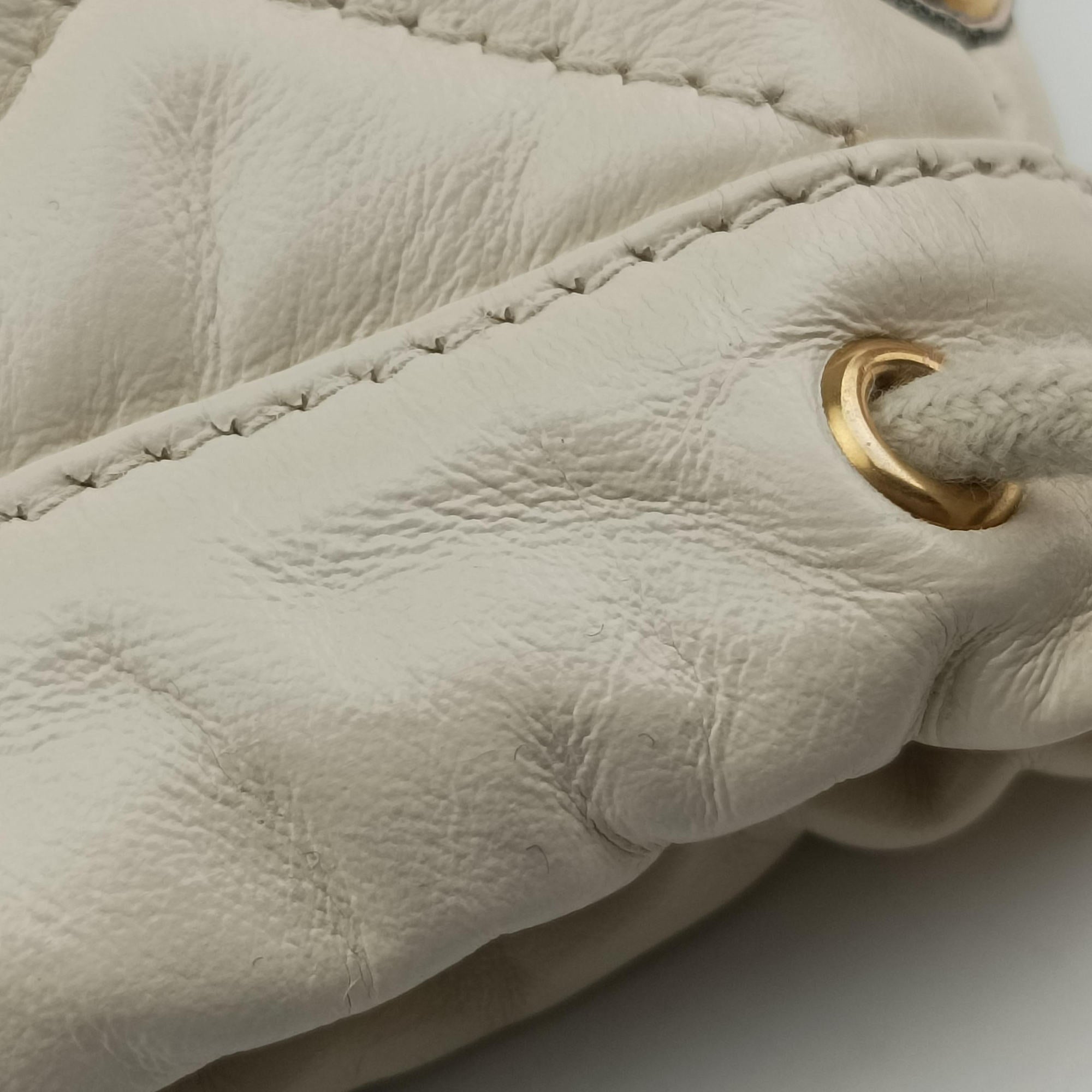 Pre-owned Gucci GG Marmont White Leather 575163 shoulderbag | stylenewstar