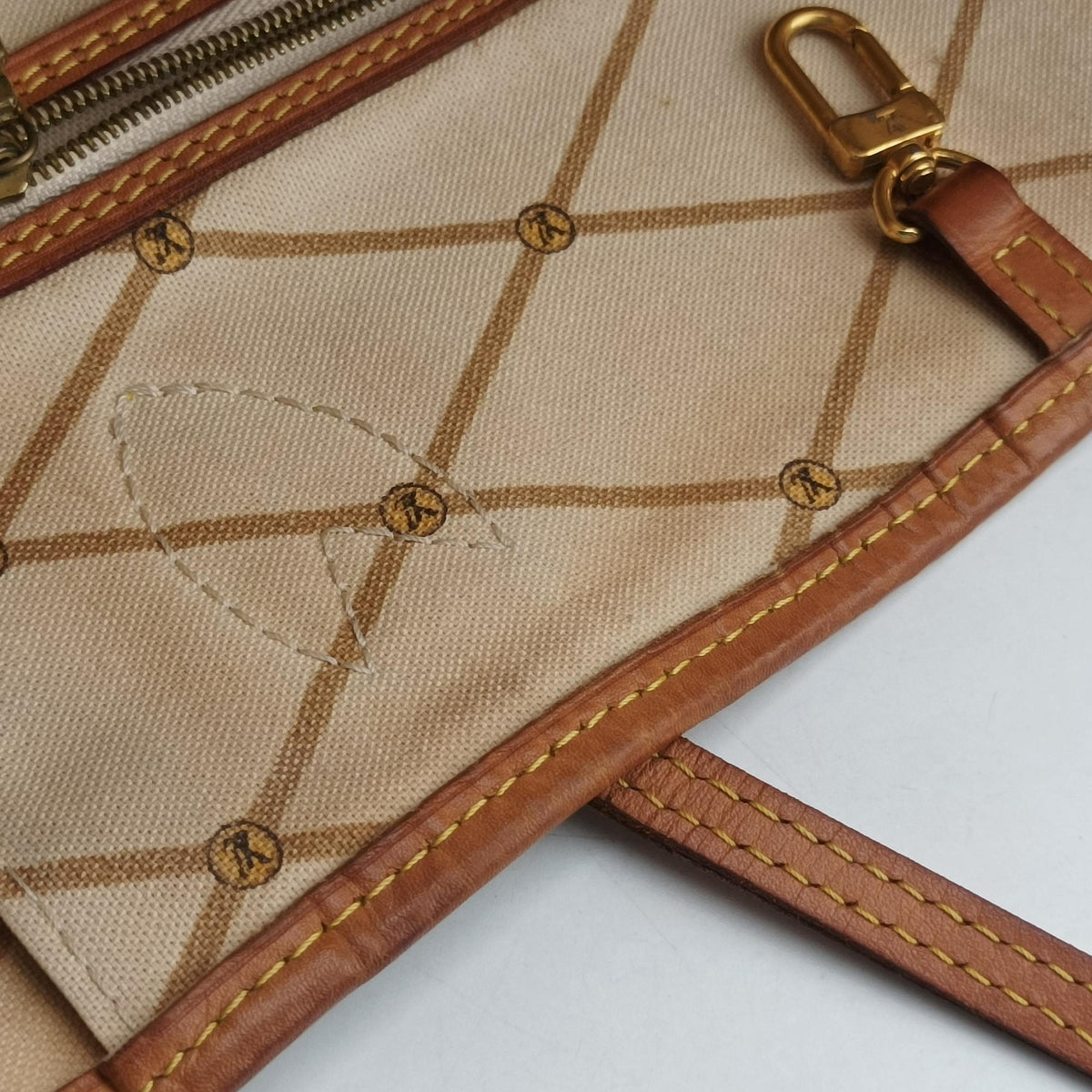 Secondhand Louis Vuitton Neverfull MM Summer Trunk brown×Multicolor Monogram Canvas M41390 handbag | stylenewstar