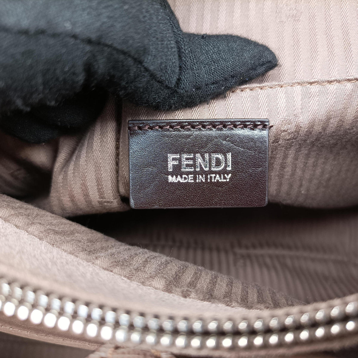 Vintage Fendi 2 JOURS Brown Leather 8BH250 shoulderbag | stylenewstar