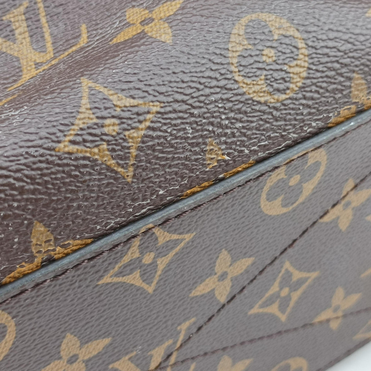 Vintage Louis Vuitton Montaigne BB Brown Monogram Canvas M41055 shoulderbag | stylenewstar