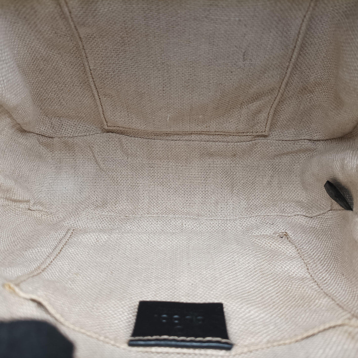Pre-owned Gucci Bee Web Black Leather 412008 shoulderbag | stylenewstar
