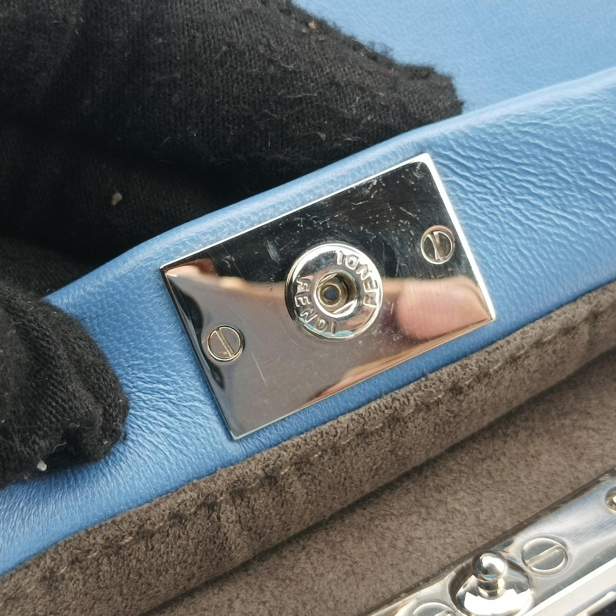 Pre-owned Fendi Micro Peekaboo Blue Leather 8M0355 shoulderbag | stylenewstar