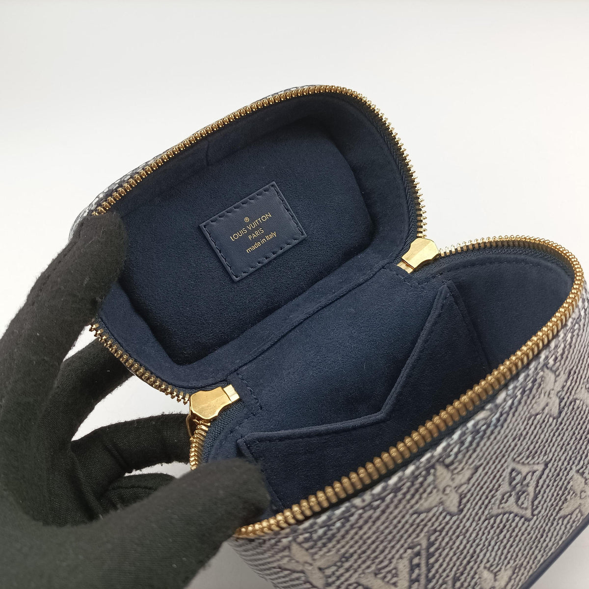 Pre-owned Louis Vuitton Micro Vanity Gray×Blue MONOGRAM JACQUARD DENIM M82467 shoulderbag | stylenewstar