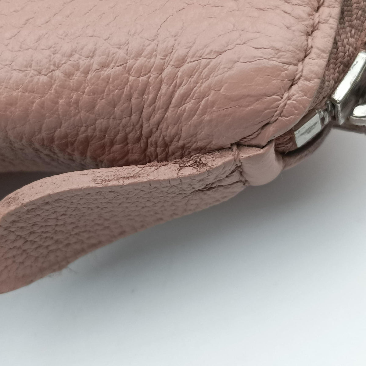 Pre-owned Louis Vuitton Lockit PM Magnolia Leather M50029 shoulderbag | stylenewstar