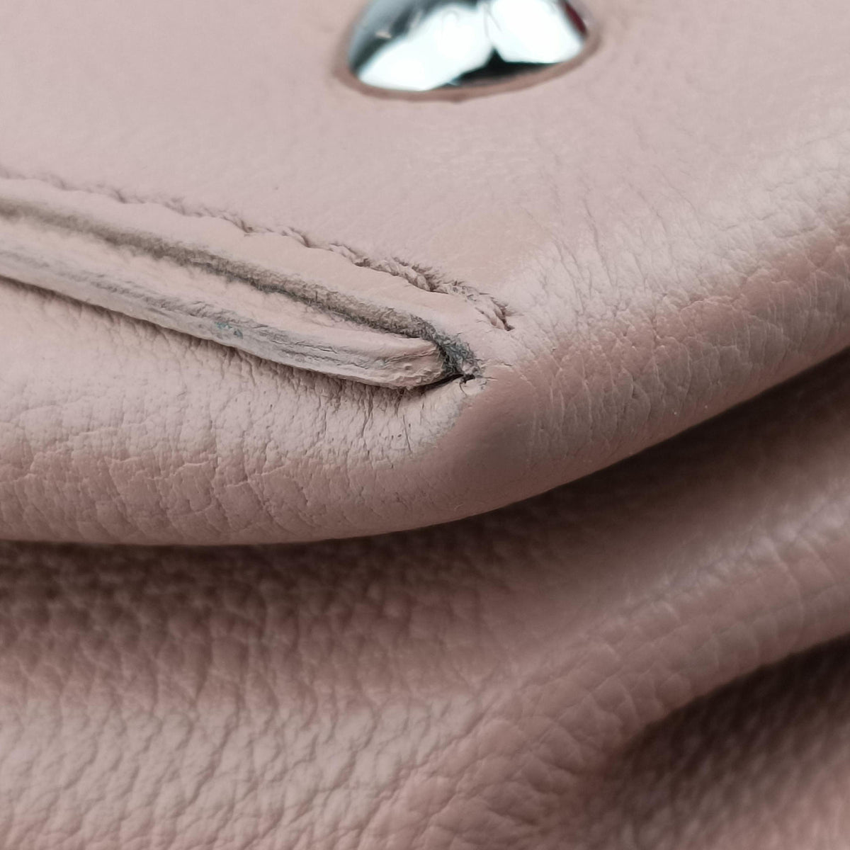 Pre-owned Louis Vuitton Lockit PM Magnolia Leather M50029 shoulderbag | stylenewstar