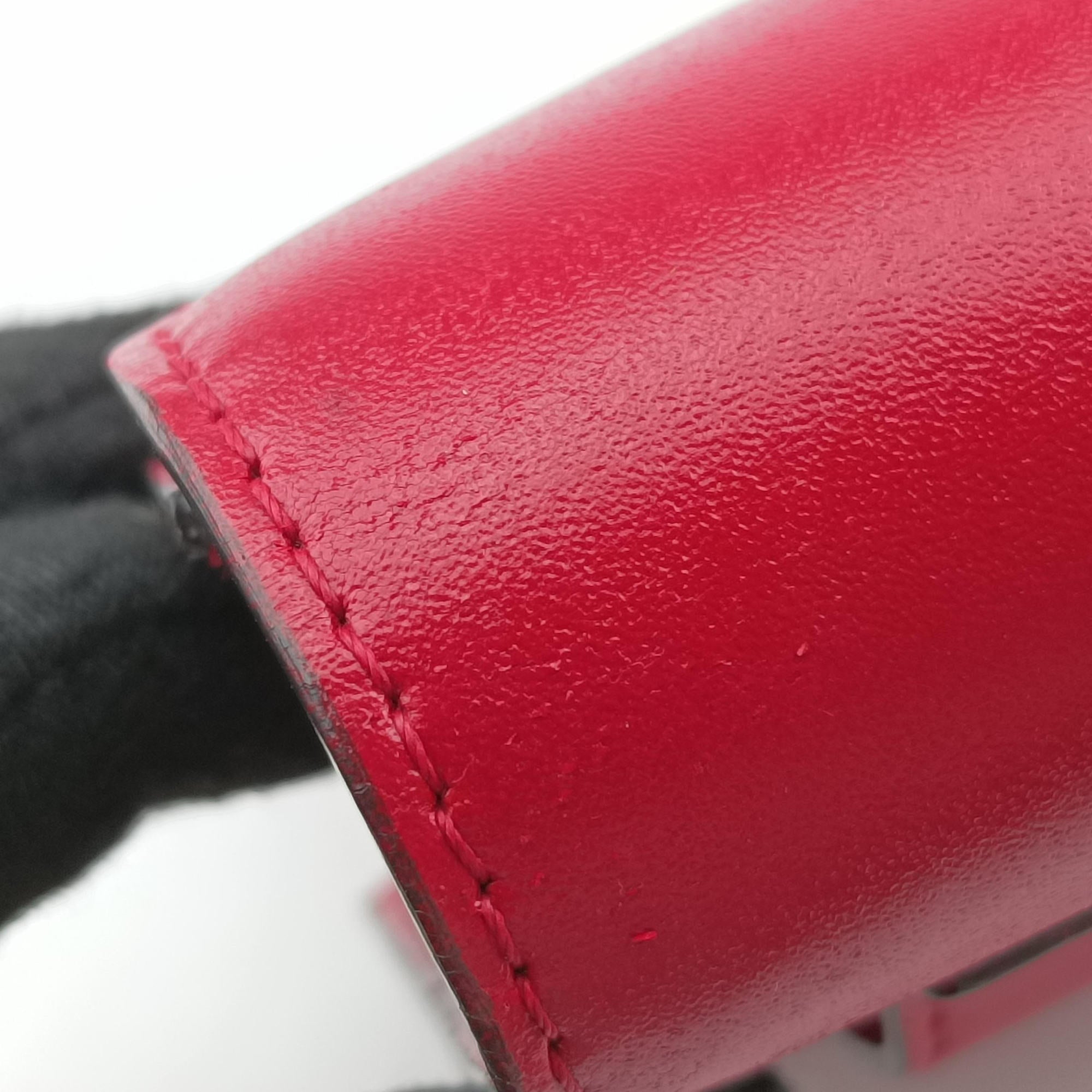 Pre-owned Fendi F is Red Leather 8BM005 shoulderbag | stylenewstar