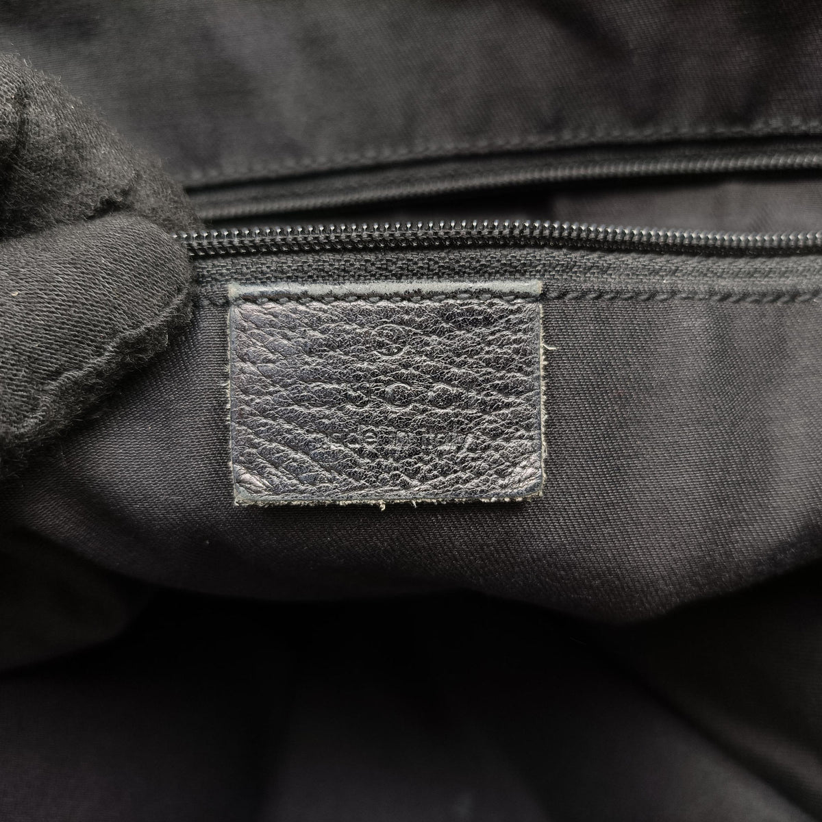 Secondhand Gucci Abbey Black Canvas × Leather 130733 handbag | stylenewstar