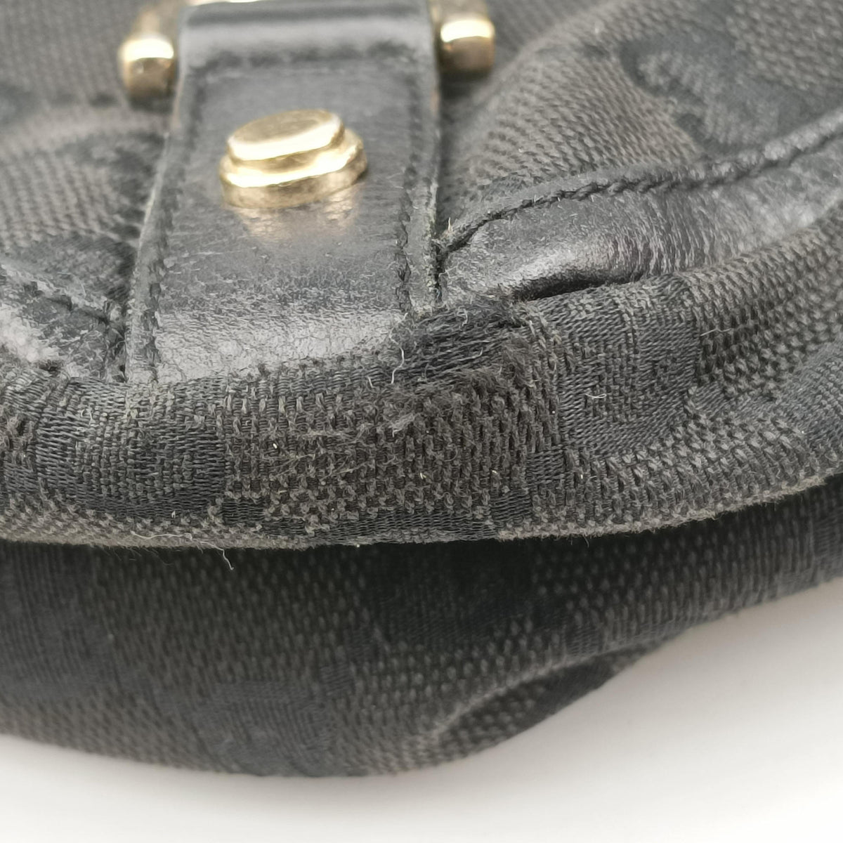 Secondhand Gucci Abbey Black Canvas × Leather 130733 handbag | stylenewstar