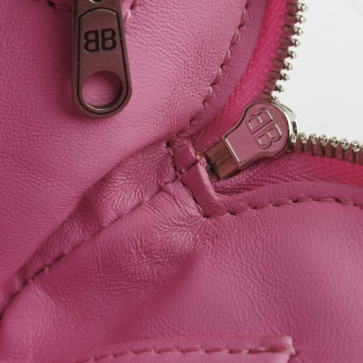 Vintage Balenciaga Le Cagole Pink Faux fur  shoulderbag | stylenewstar