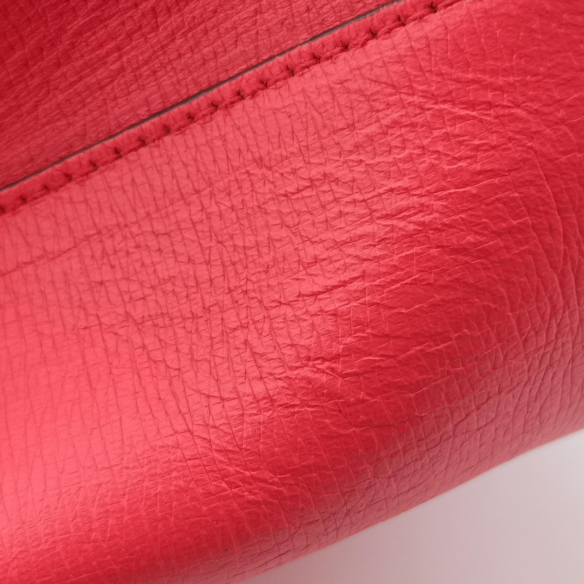 Secondhand Gucci Bright Bit Red Leather 319795 shoulderbag | stylenewstar
