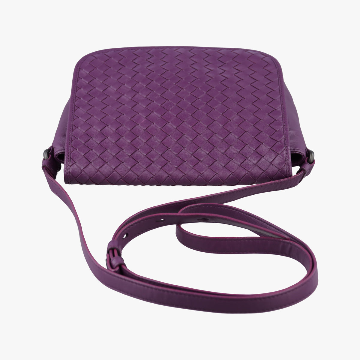 Secondhand Bottega Veneta Intrecciato Purple lambskin  shoulderbag | stylenewstar