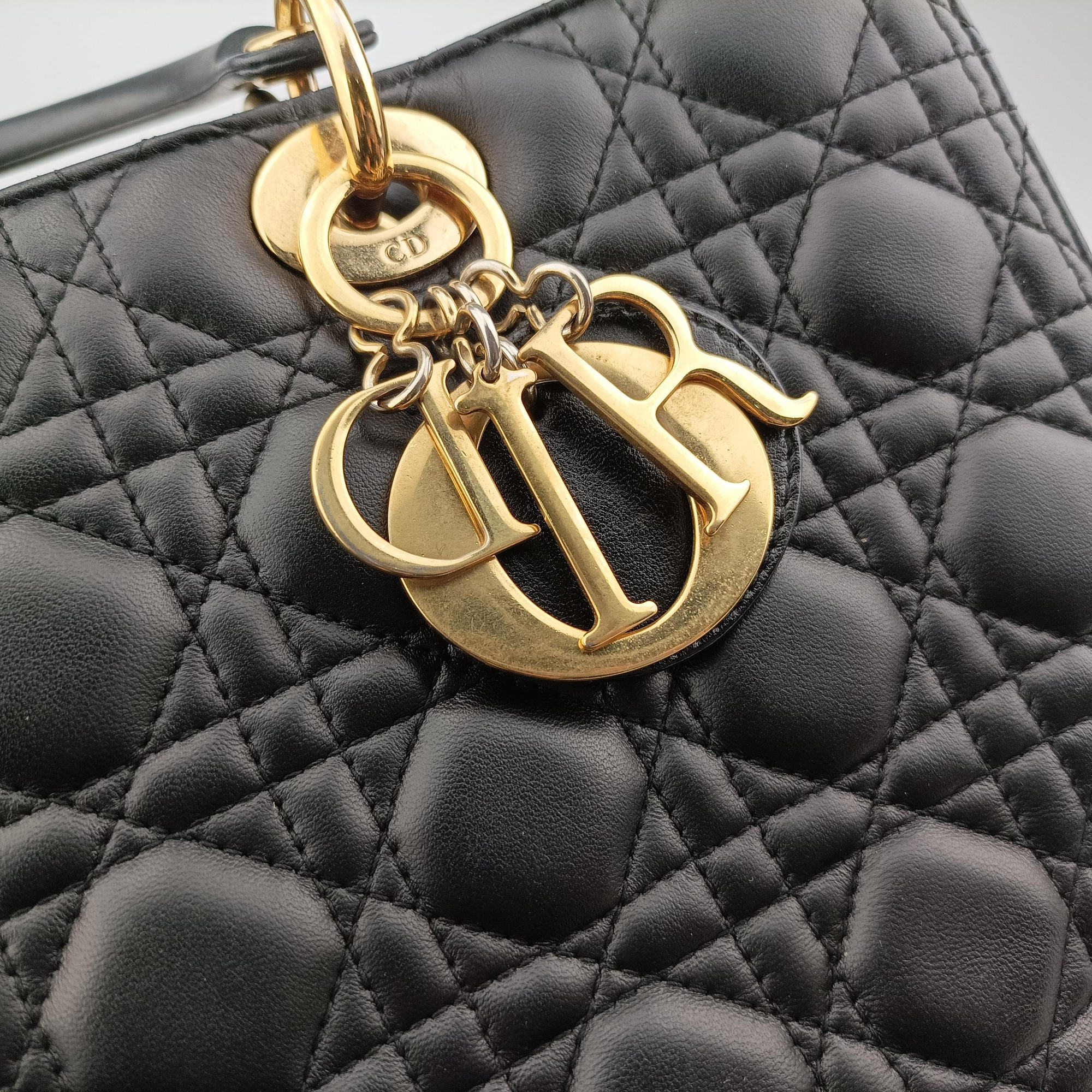 Pre-owned Christian Dior Lady Dior Black lambskin  handbag | stylenewstar