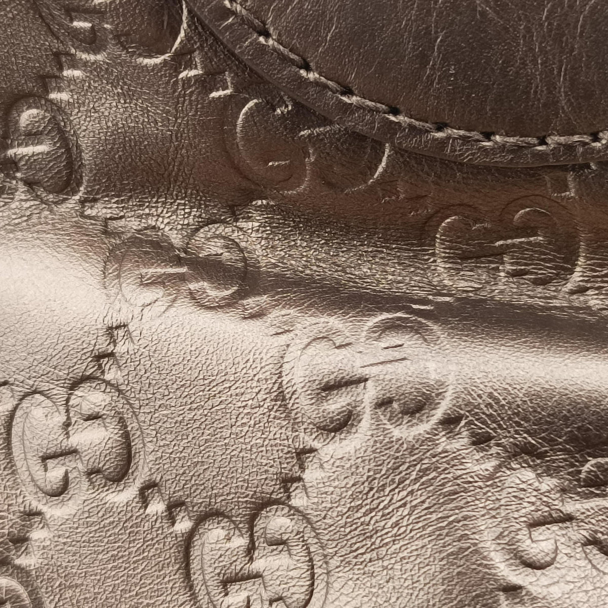 Pre-owned Gucci Heart Bit charm Brown leather 269956 handbag | stylenewstar