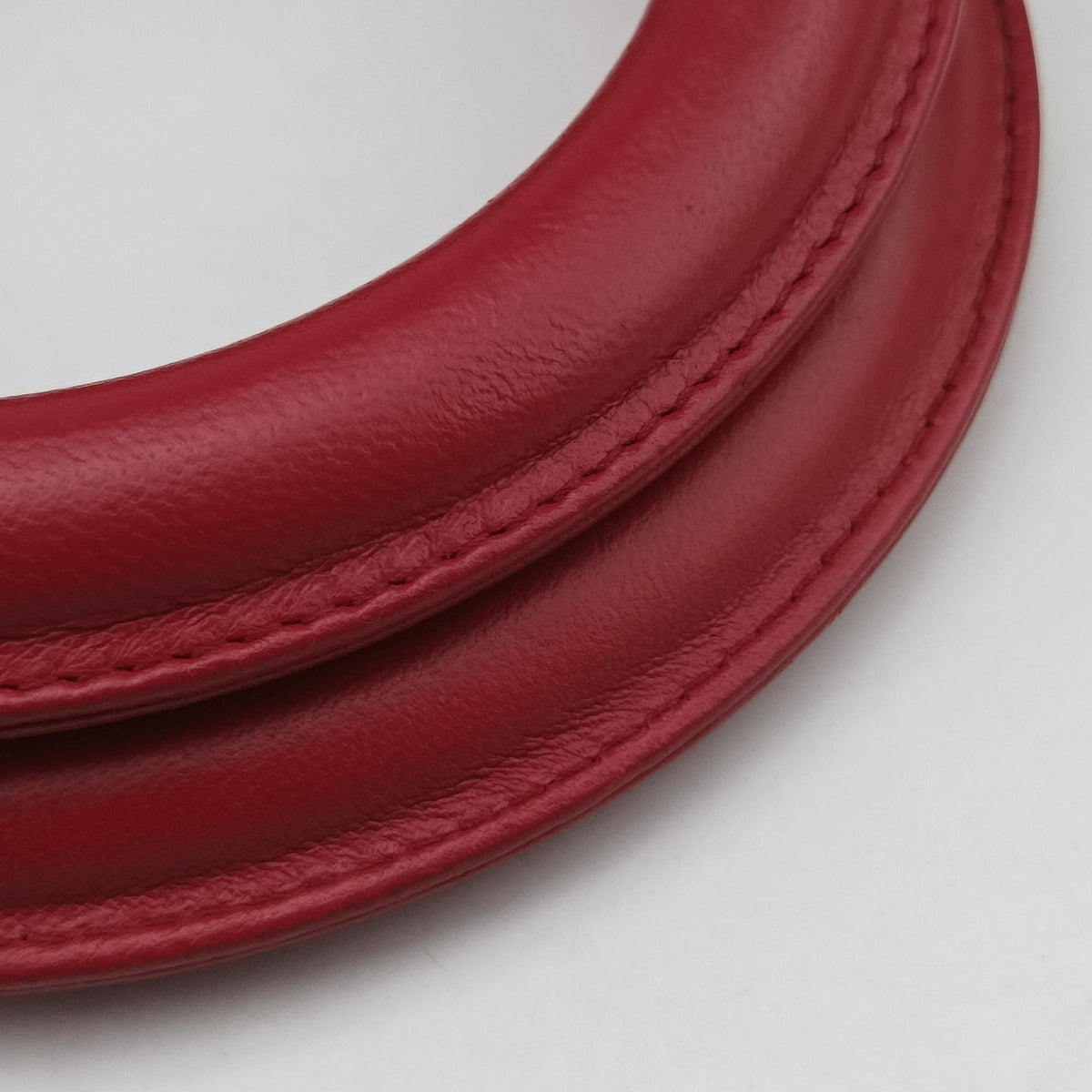 Pre-owned Christian Dior Granville Red lambskin  shoulderbag | stylenewstar