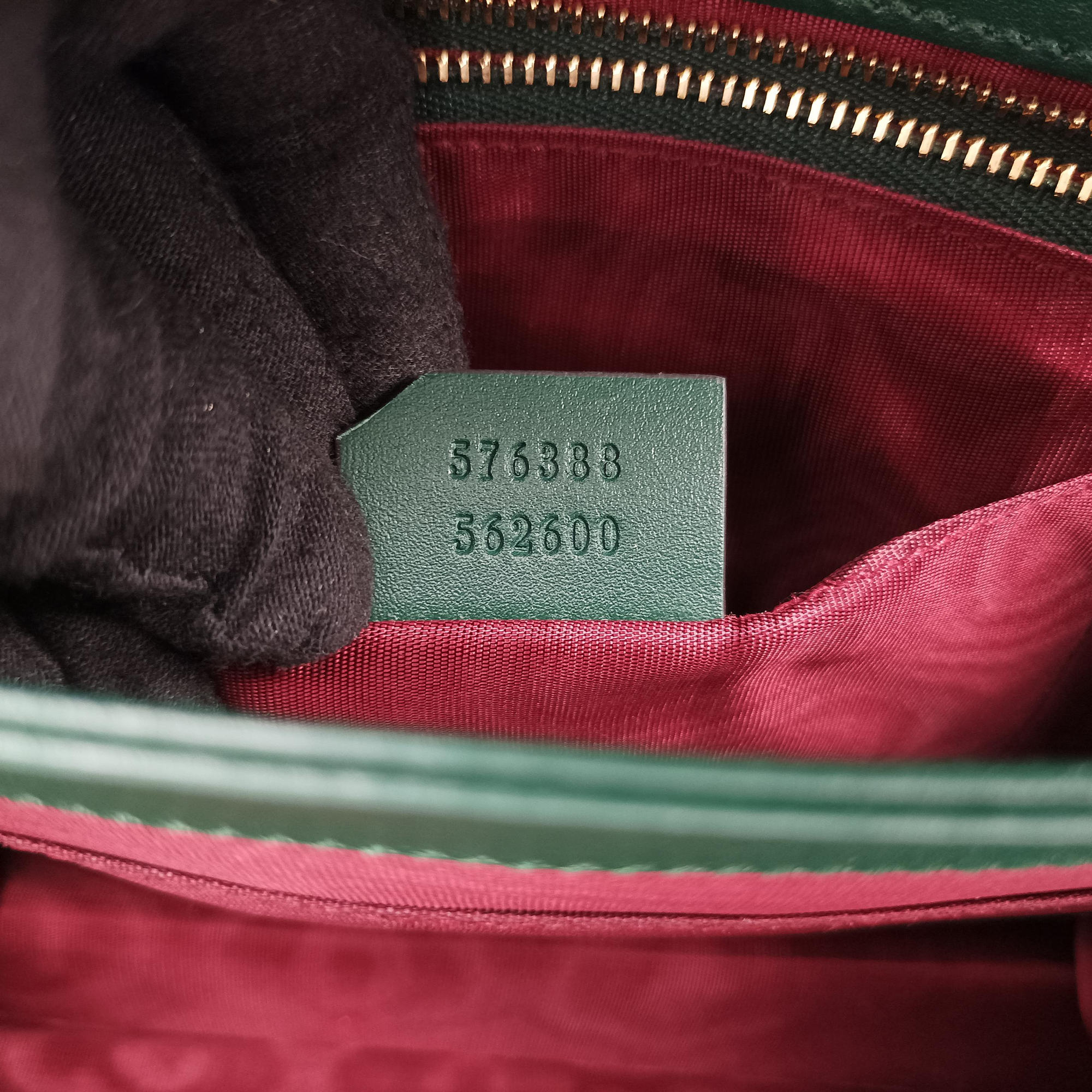Pre-owned Gucci ZUMI Green Leather 576388 shoulderbag | stylenewstar