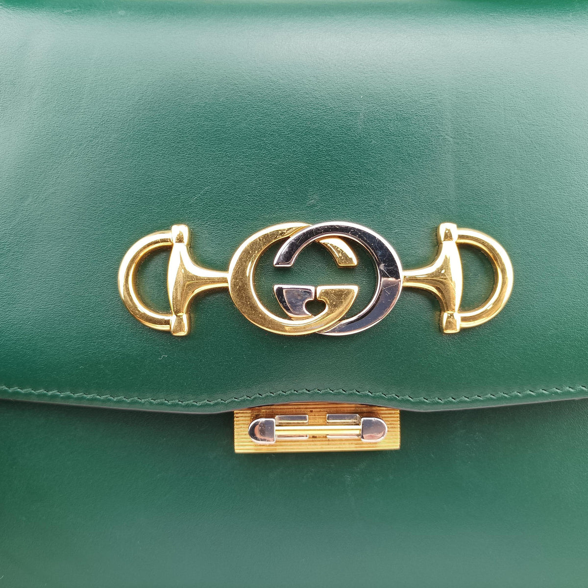 Pre-owned Gucci ZUMI Green Leather 576388 shoulderbag | stylenewstar