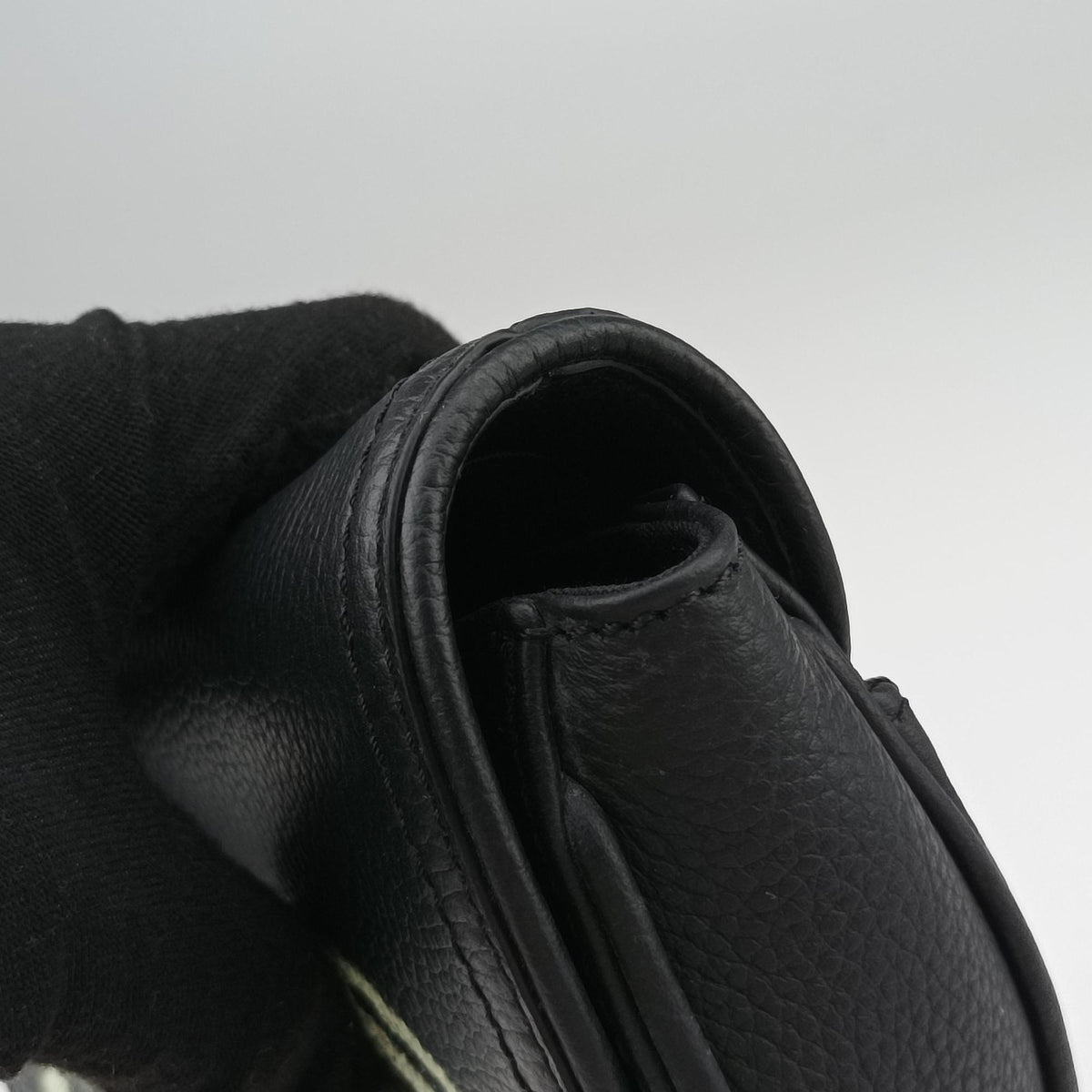 Pre-owned Christian Dior Cactus Jack Saddle Black Leather  bum bag/waist bag | stylenewstar