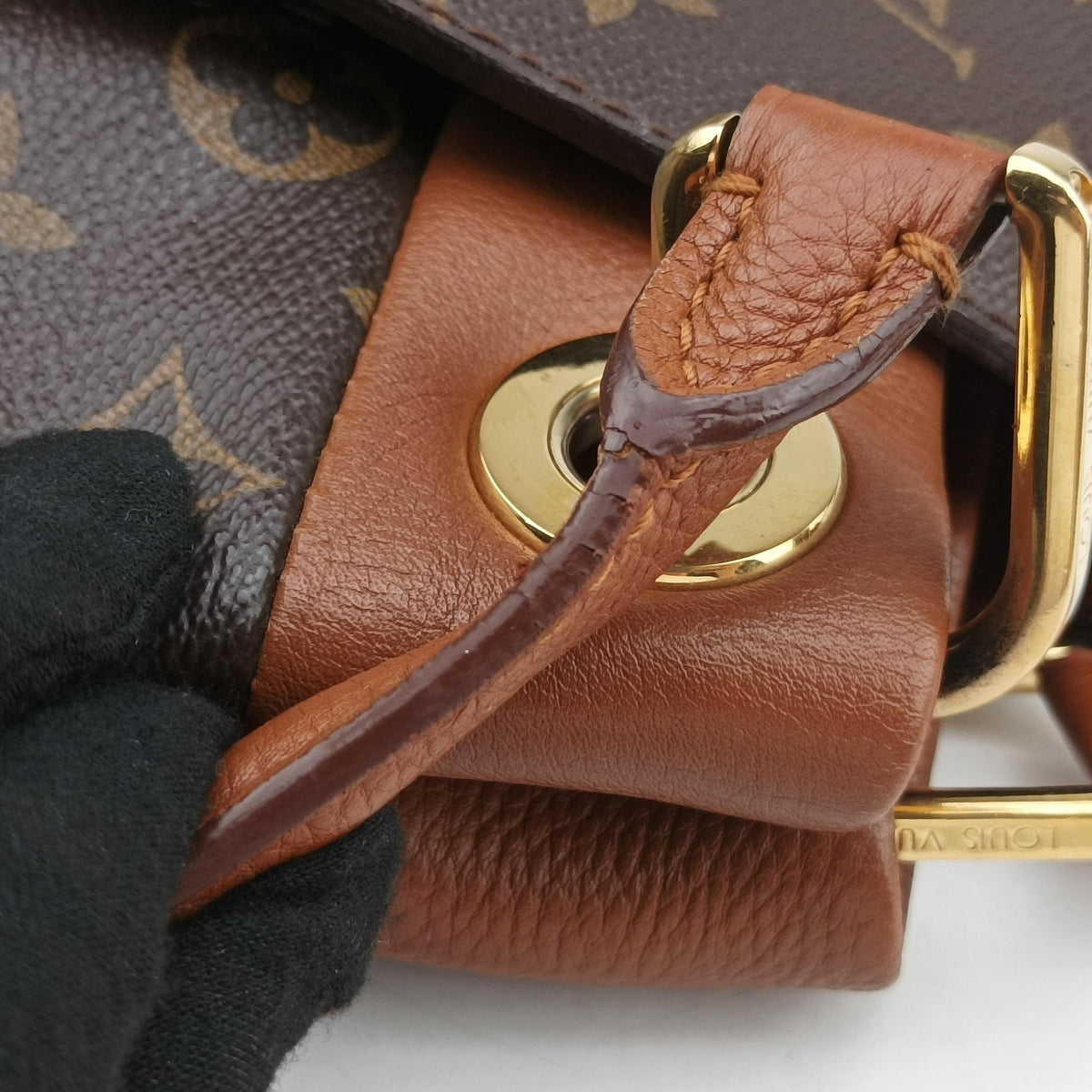 Secondhand Louis Vuitton OLYMPE Brown×Avane Monogram Canvas×calf leather M40925 handbag | stylenewstar