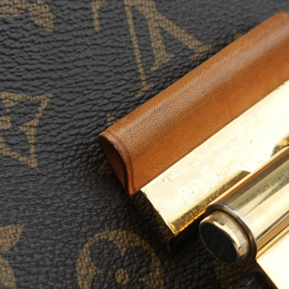 Secondhand Louis Vuitton OLYMPE Brown×Avane Monogram Canvas×calf leather M40925 handbag | stylenewstar