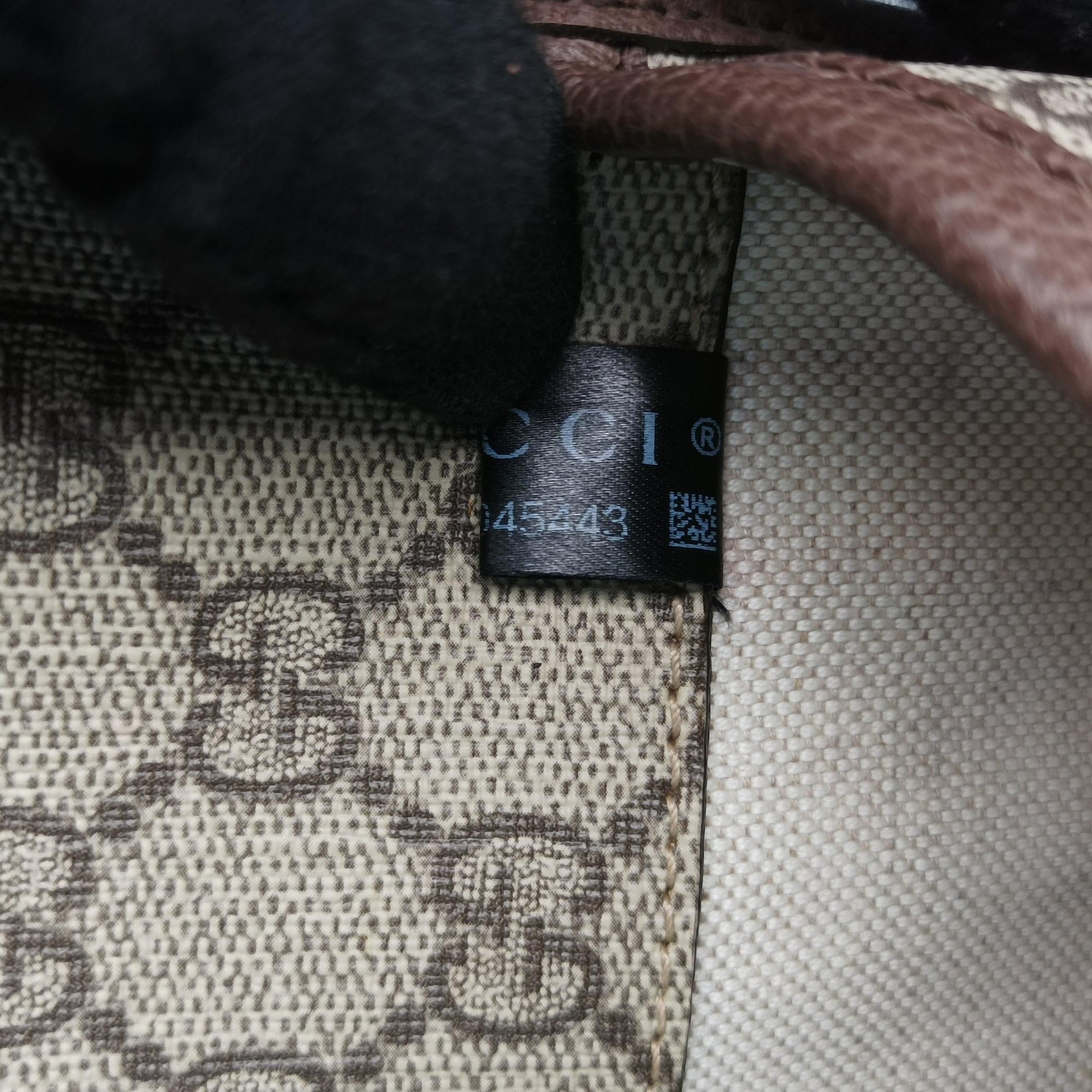 Secondhand Gucci NEO VINTAGE GG Supreme beige x Brown PVC coated canvas×Leather 493930 bum bag/waist bag | stylenewstar