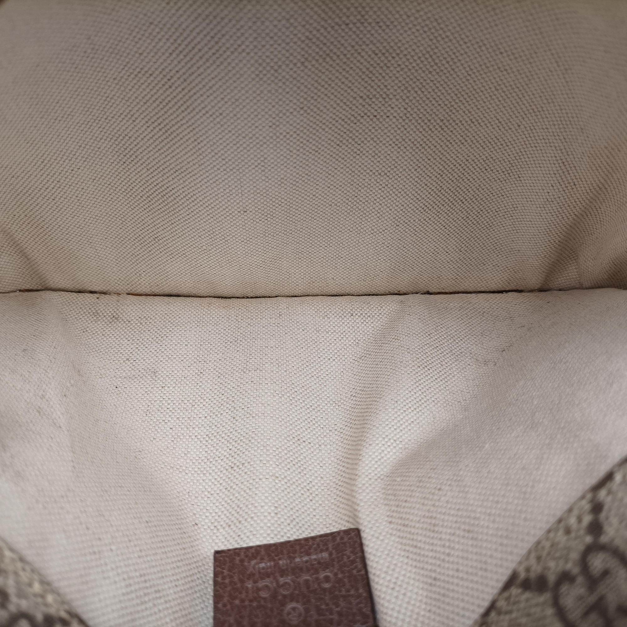 Secondhand Gucci NEO VINTAGE GG Supreme beige x Brown PVC coated canvas×Leather 493930 bum bag/waist bag | stylenewstar