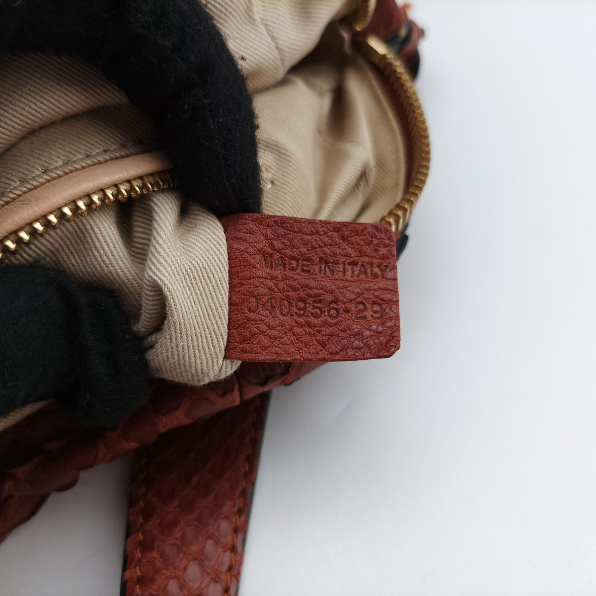 Pre-owned Chloe Paraty Burgundy Snakeskin  shoulderbag | stylenewstar