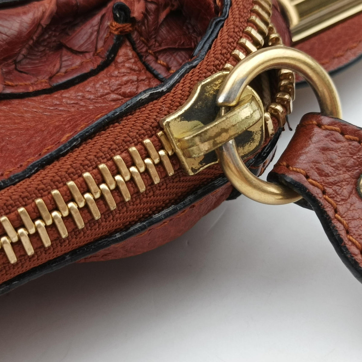 Pre-owned Chloe Paraty Burgundy Snakeskin  shoulderbag | stylenewstar