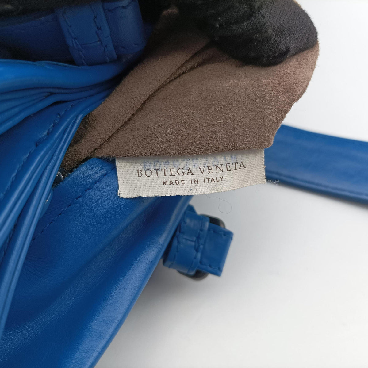 Vintage Bottega Veneta Roma Intrecciato Blue lambskin  handbag | stylenewstar