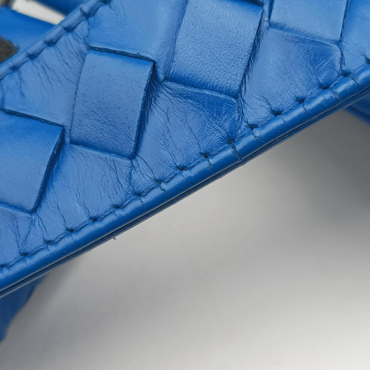 Vintage Bottega Veneta Roma Intrecciato Blue lambskin  handbag | stylenewstar