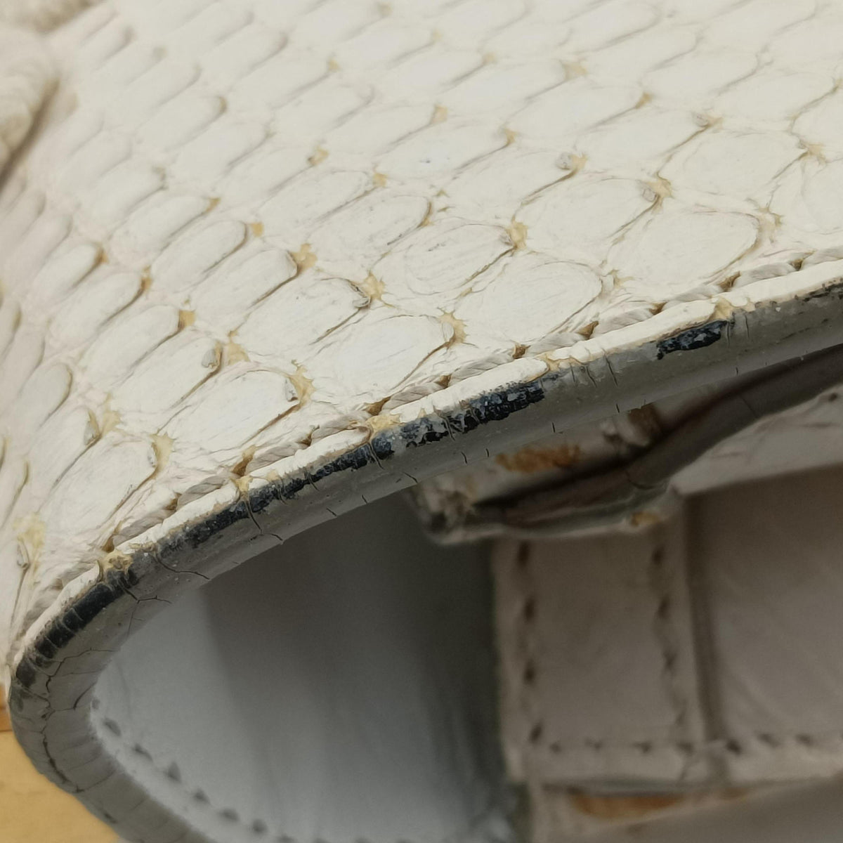 Pre-owned Dolce & Gabbana Sicily White Snakeskin x PVC  shoulderbag | stylenewstar