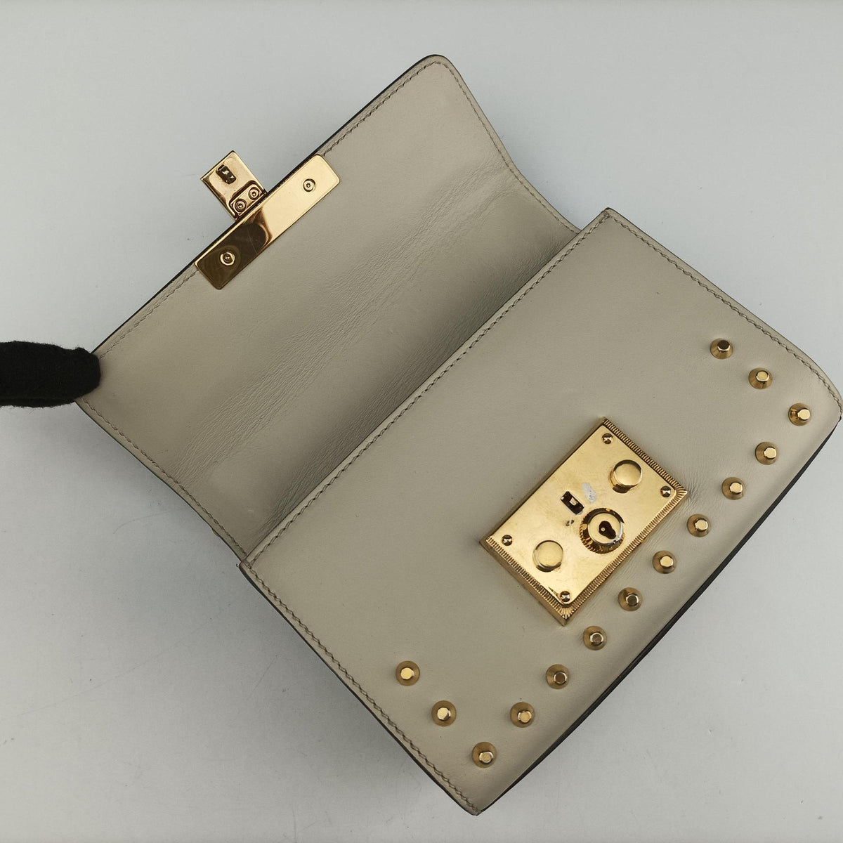 Secondhand Gucci Padlock White Leather 432182 shoulderbag | stylenewstar