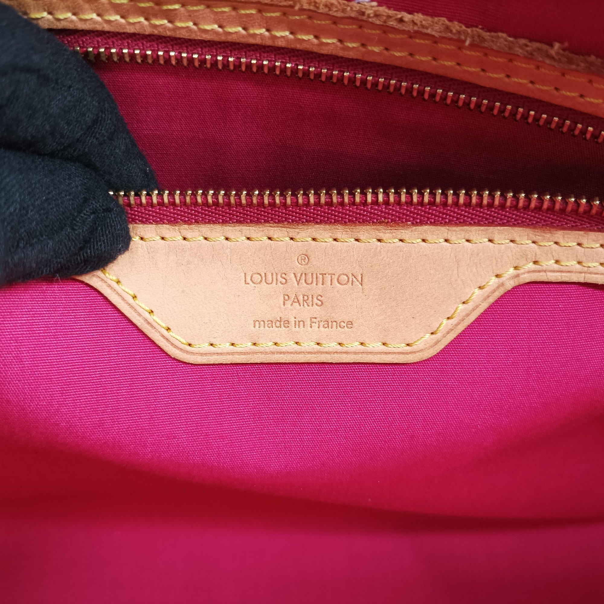 Pre-owned Louis Vuitton Brea MM ROSE INDIEN Vernis M91798 shoulderbag | stylenewstar