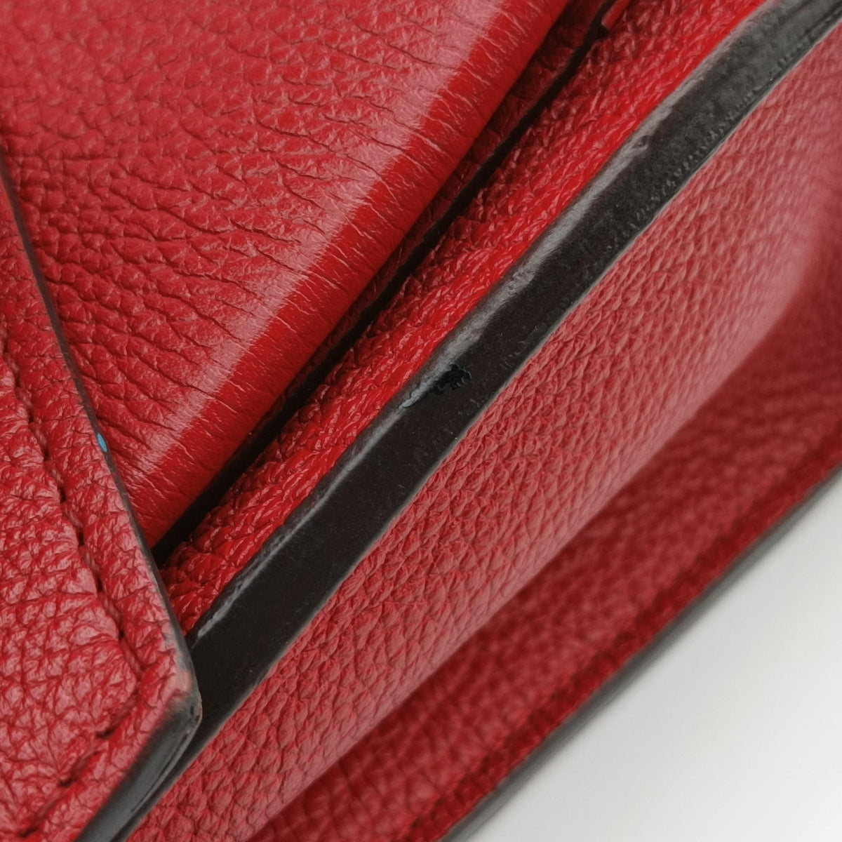 Pre-owned Louis Vuitton MyLockme BB Ruby Leather M51419 shoulderbag | stylenewstar