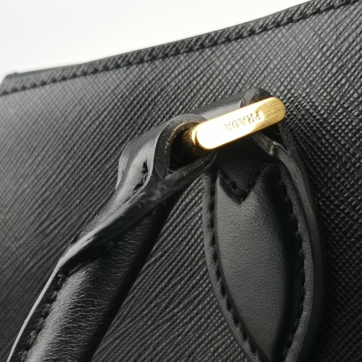 Pre-owned Prada Monochrome Black SAFFIANO Leather 1BA113 shoulderbag | stylenewstar