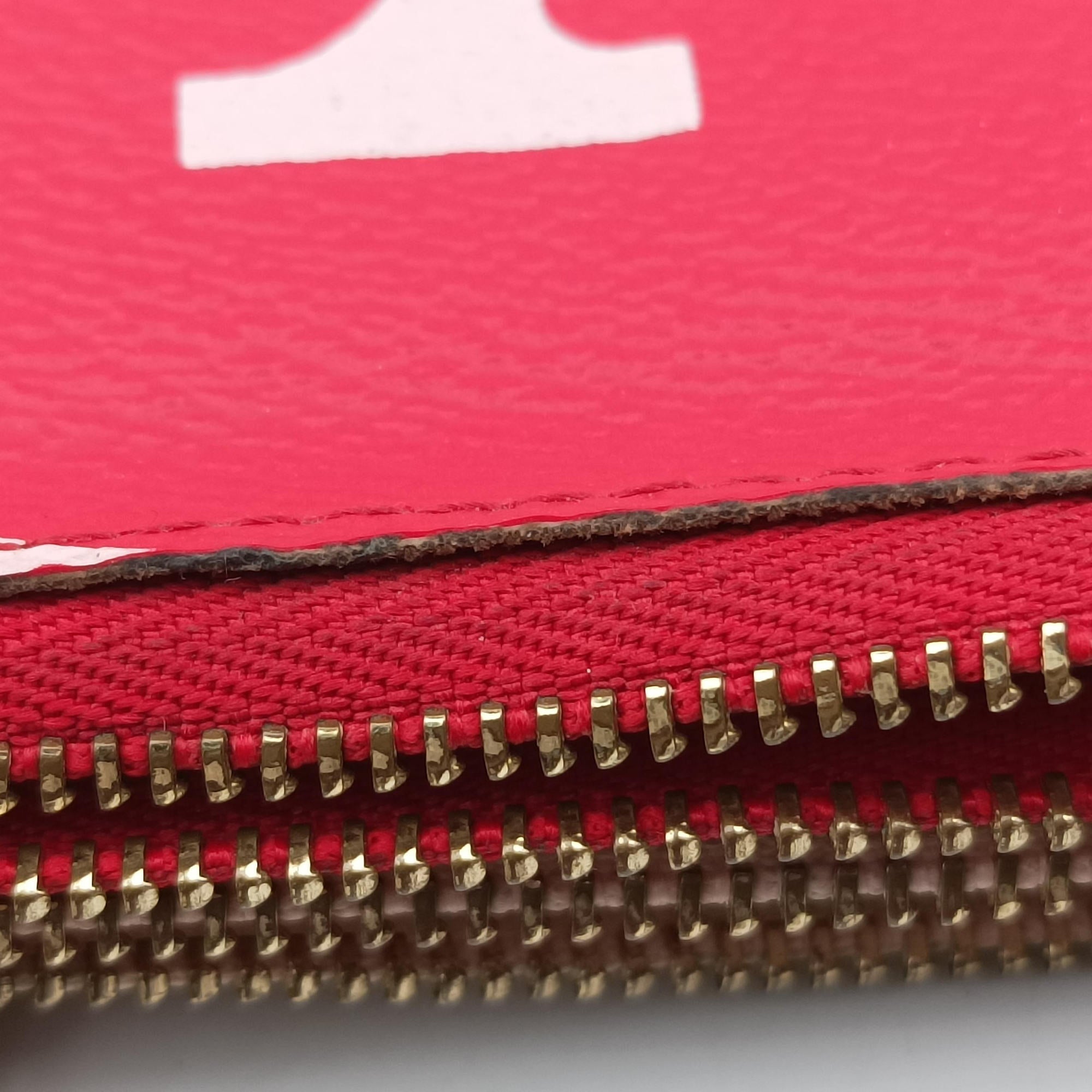 Secondhand Louis Vuitton Pochette Double Zip ROUGE Monogram Giant M67561 shoulderbag | stylenewstar