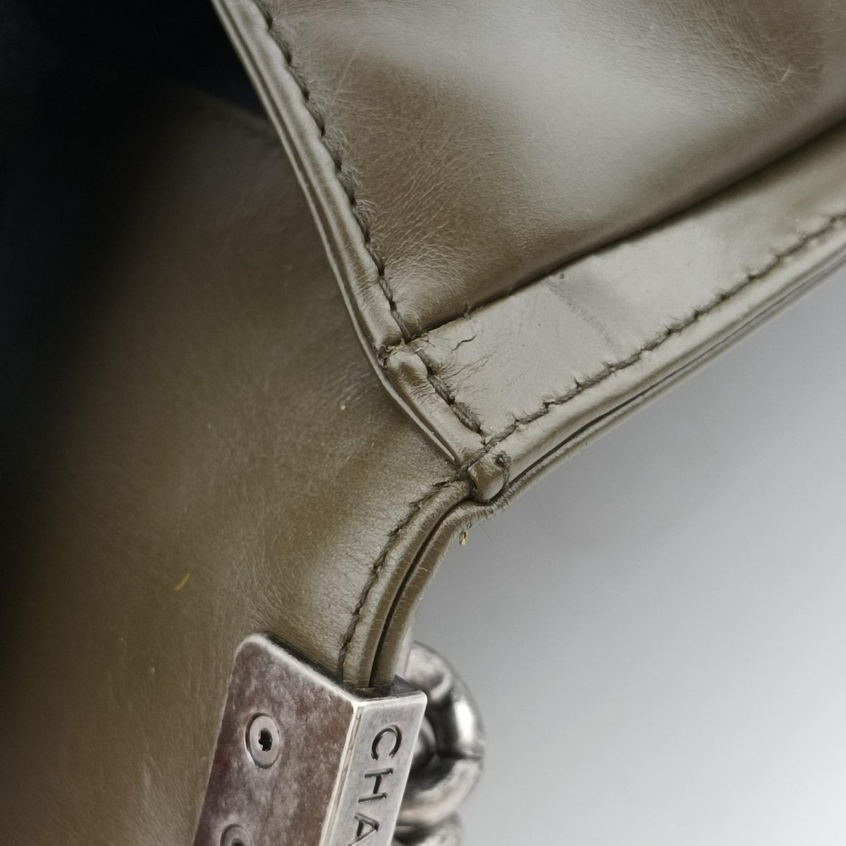 Pre-owned Chanel BOY CHANEL Brown Leather A66711 shoulderbag | stylenewstar
