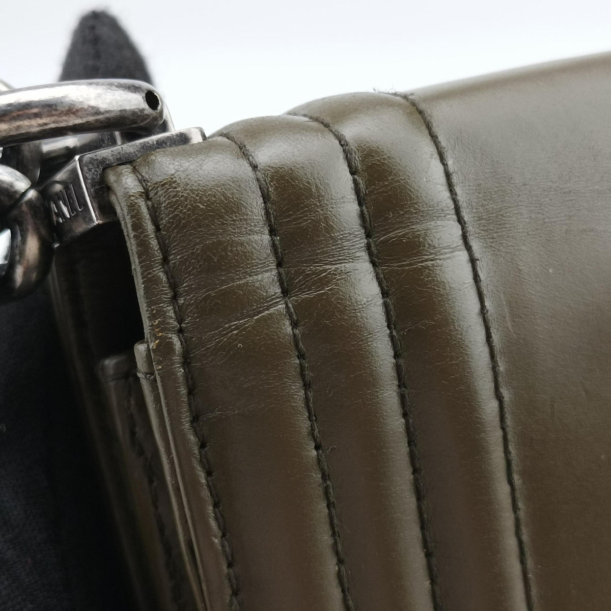 Pre-owned Chanel BOY CHANEL Brown Leather A66711 shoulderbag | stylenewstar